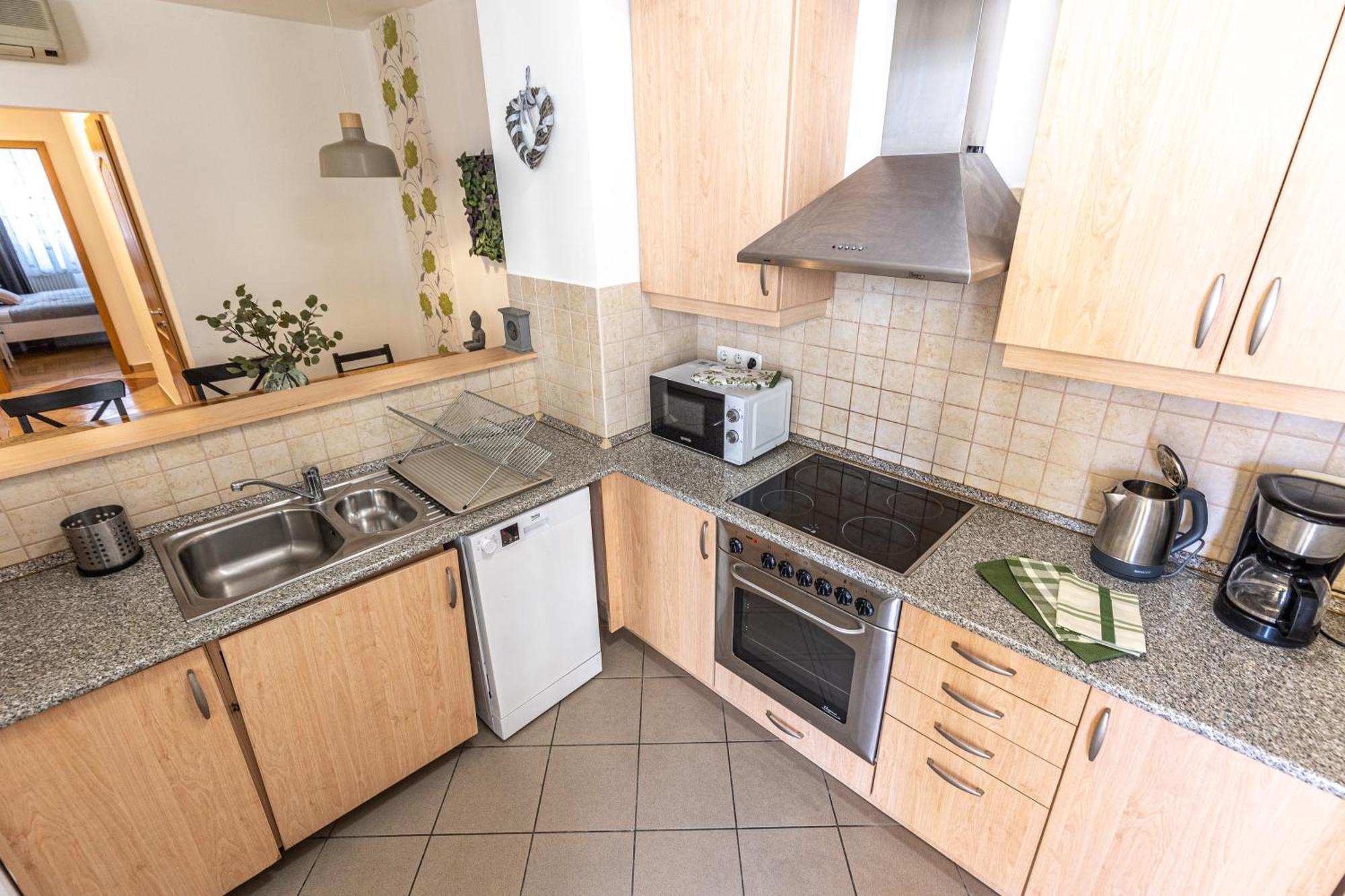 Gozsdu White Raven Residence 305 ブダペスト エクステリア 写真